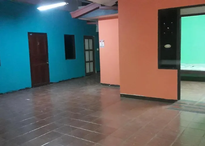 Bed and breakfast Zardy Liberia